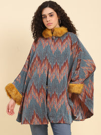 Winter Fur-Trimmed Short Cape