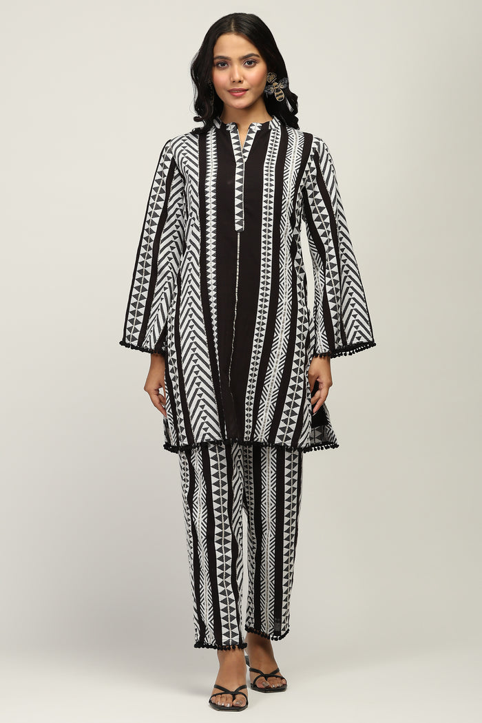 Indo-Western 100% Pure Cotton Yarn Dyed Geometric Stripe Co-Ord Set