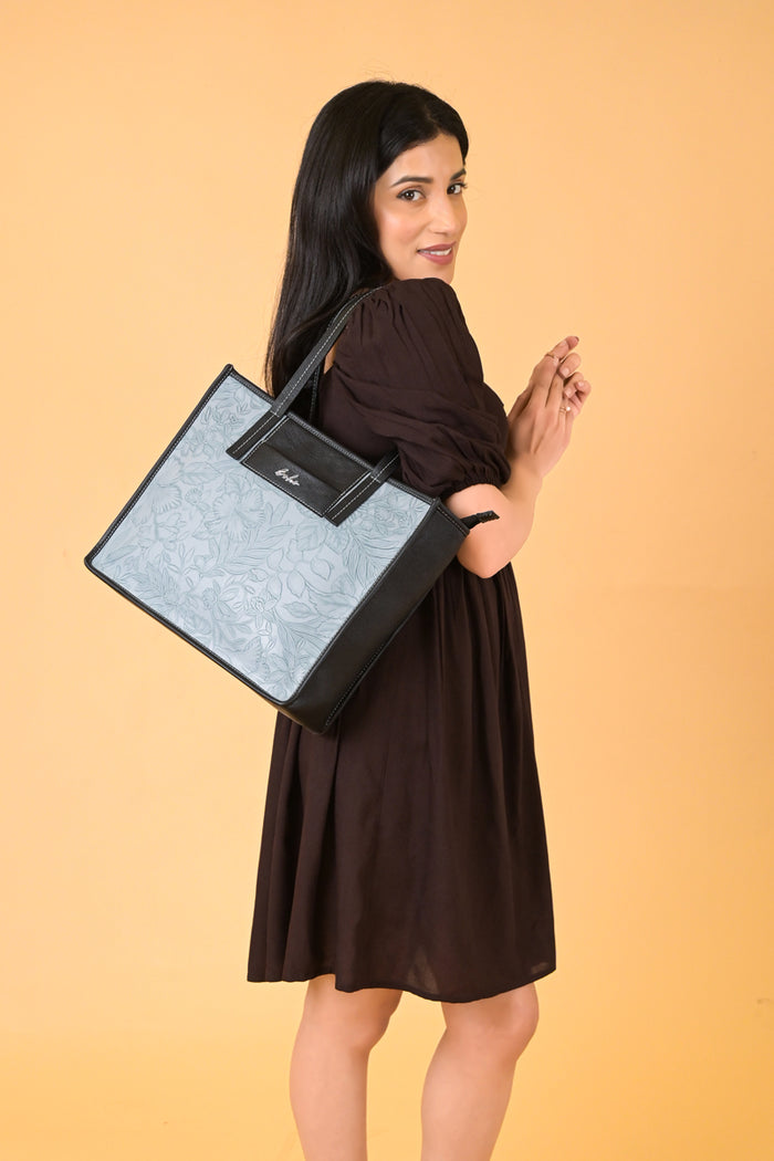 Garden Grace Tote Bag