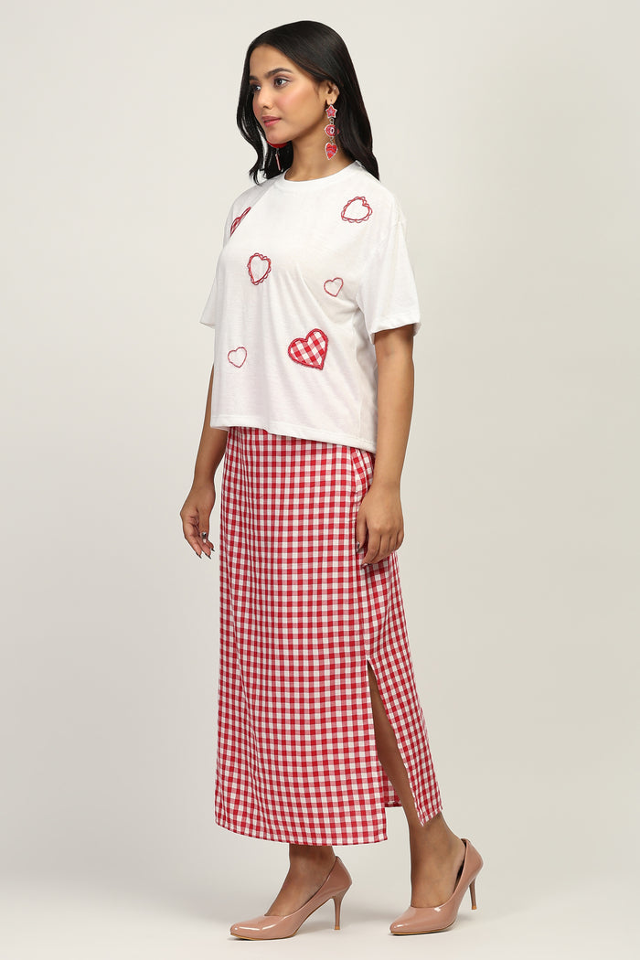 Women Heart Patch White T-Shirt & Red Checked Cotton Skirt Set