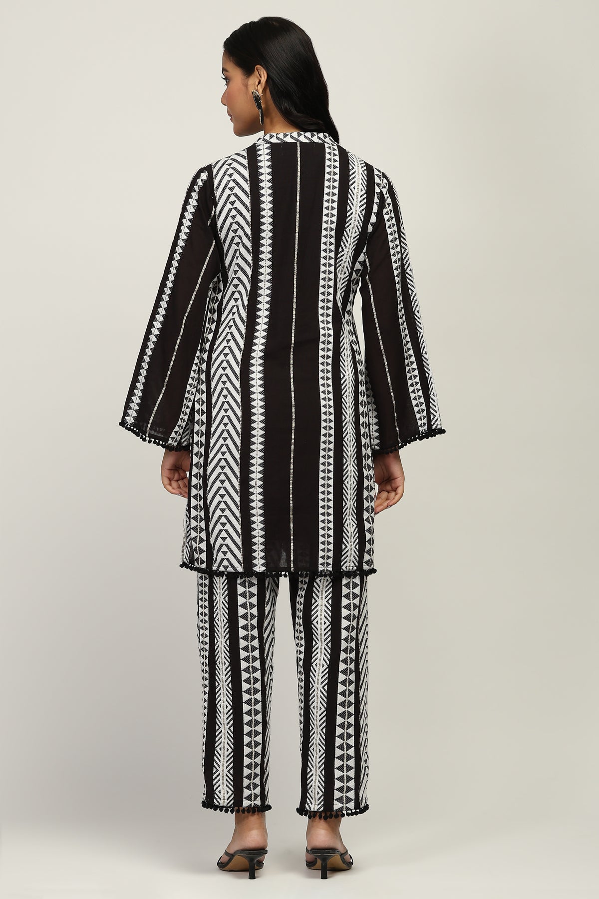 Indo-Western 100% Pure Cotton Yarn Dyed Geometric Stripe Co-Ord Set