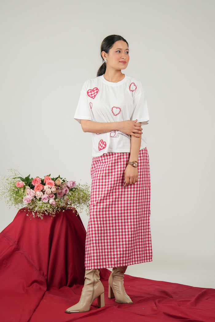 Women Heart Patch White T-Shirt & Red Checked Cotton Skirt Set