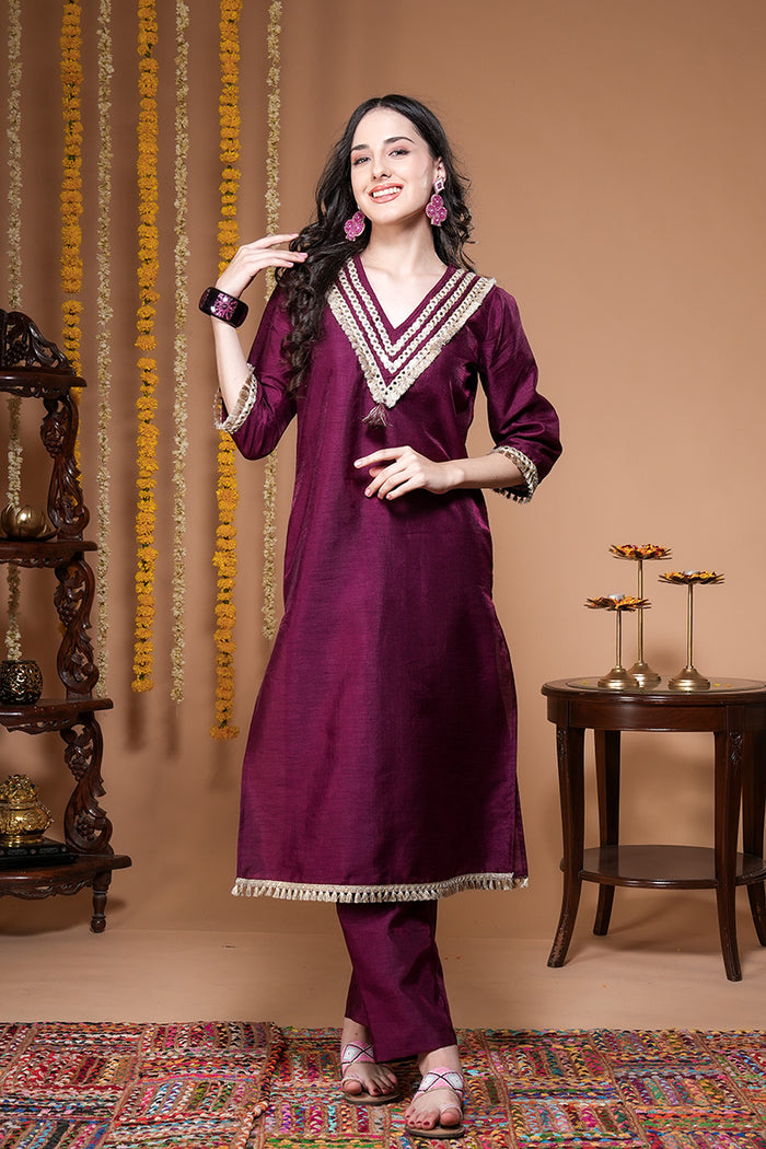 Aina Mirror Detailed Kurta Set