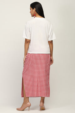 Women Heart Patch White T-Shirt & Red Checked Cotton Skirt Set