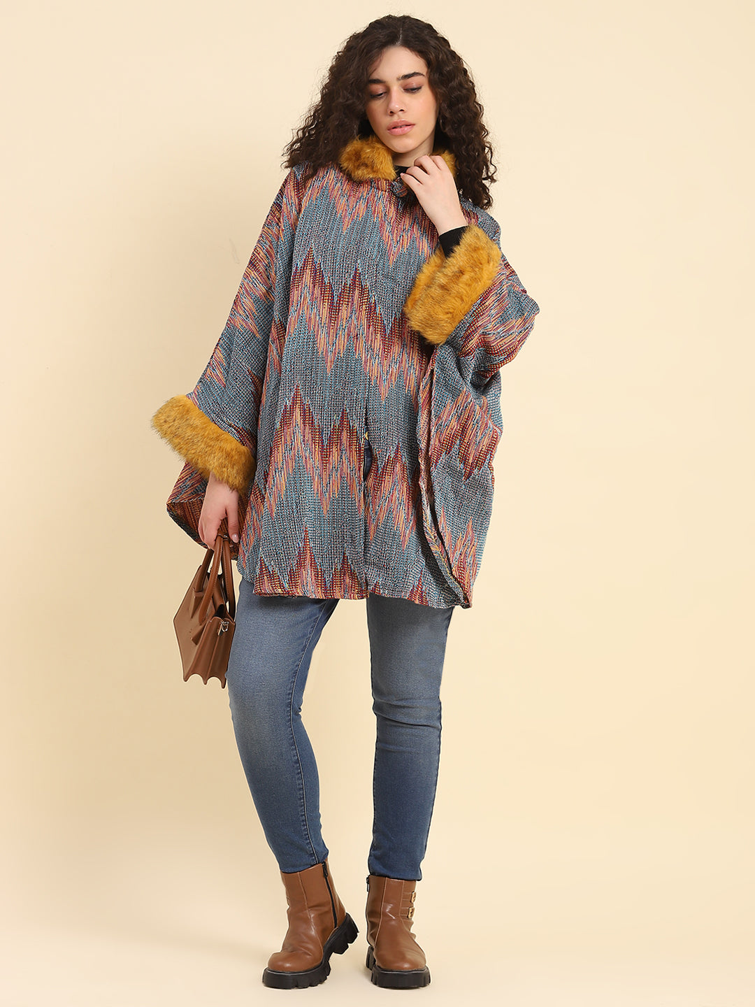 Winter Fur-Trimmed Short Cape