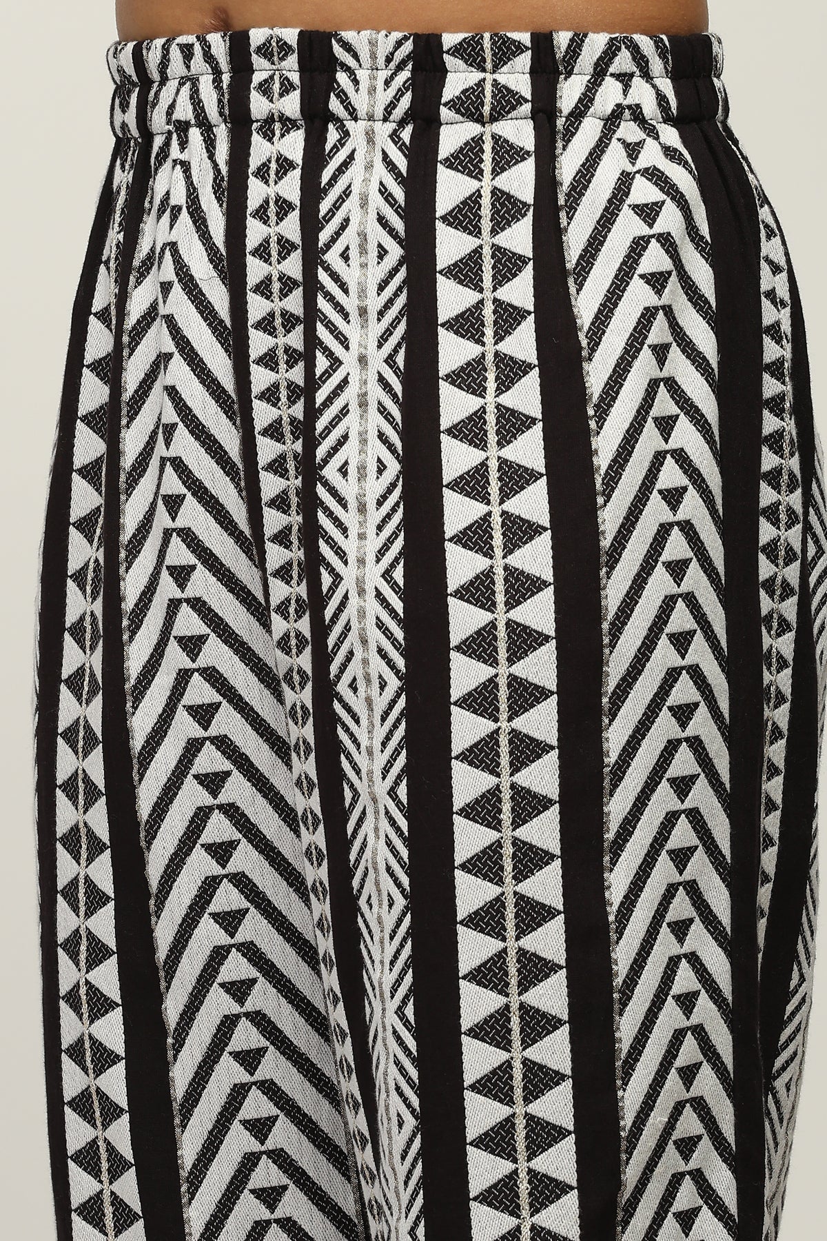 Indo-Western 100% Pure Cotton Yarn Dyed Geometric Stripe Co-Ord Set
