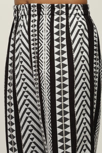 Indo-Western 100% Pure Cotton Yarn Dyed Geometric Stripe Co-Ord Set