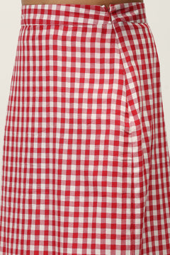Women Heart Patch White T-Shirt & Red Checked Cotton Skirt Set