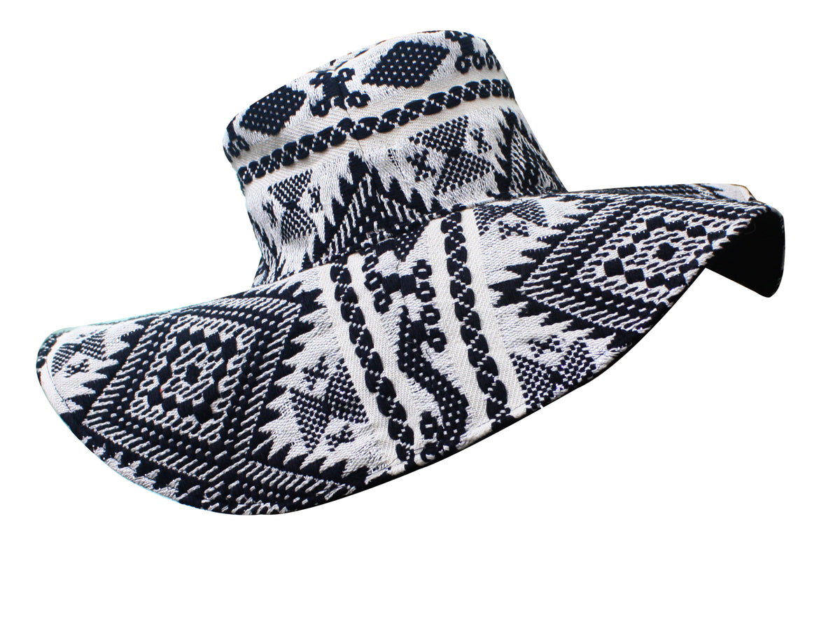 Monochrome Muse Hat