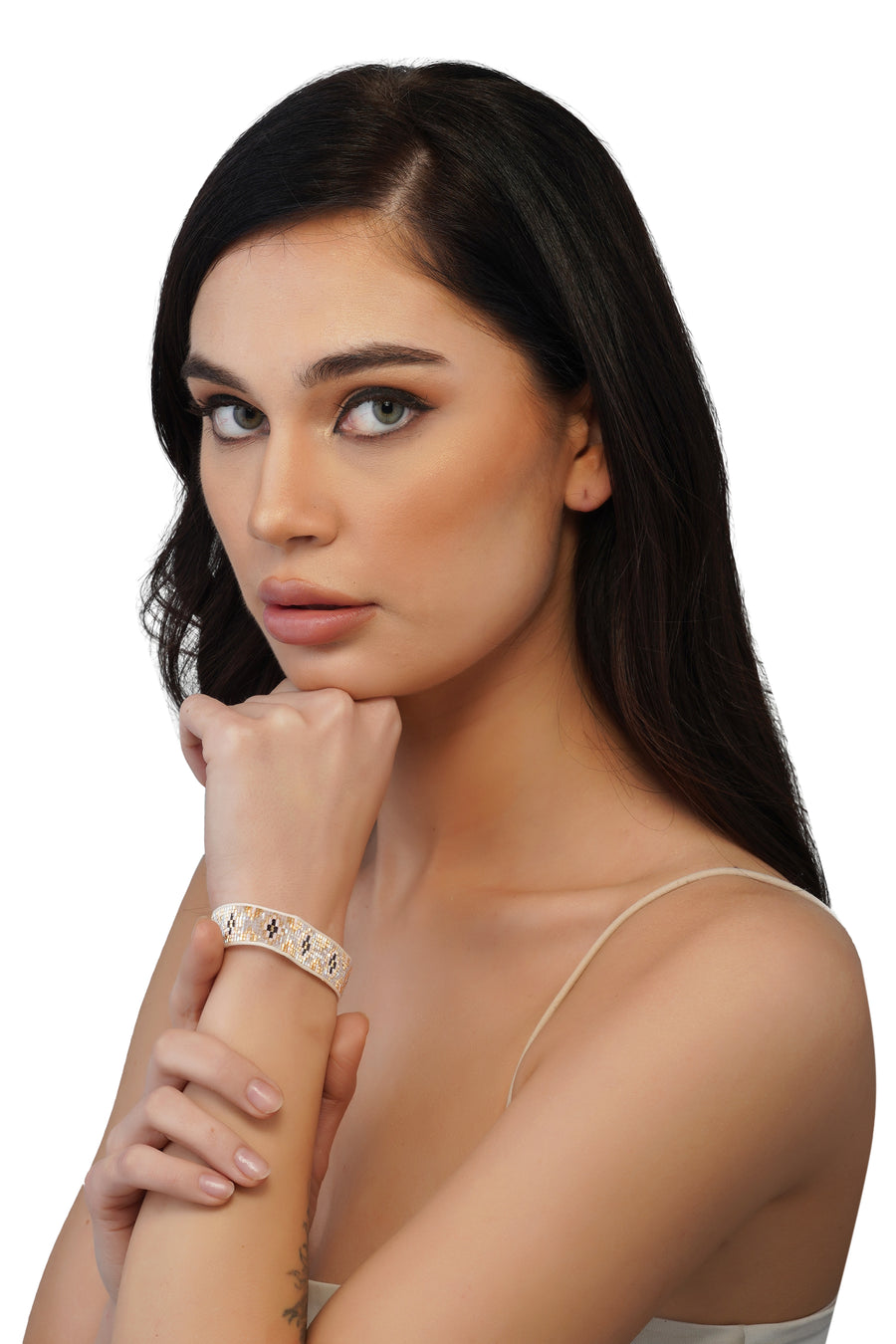 Handcrafted White & Gold Geometric Beaded Bracelet