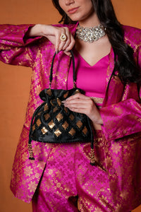 Gilded Noor Potli