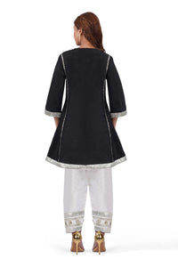 Women Black Ethnic Kurta Set with Gota Lace Detailing