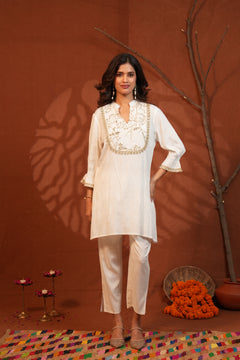 Ivory Bloom Embroidered Kurta Pant Set