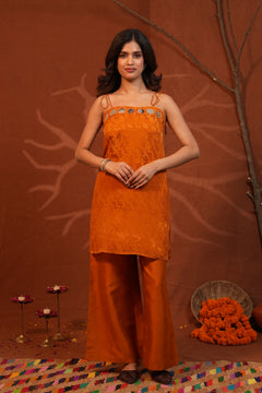 Jharokha Mirror Jacquard Kurti Pant Set