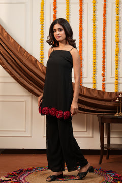 Gulabo Black Rose Applique Kurti Pant Set