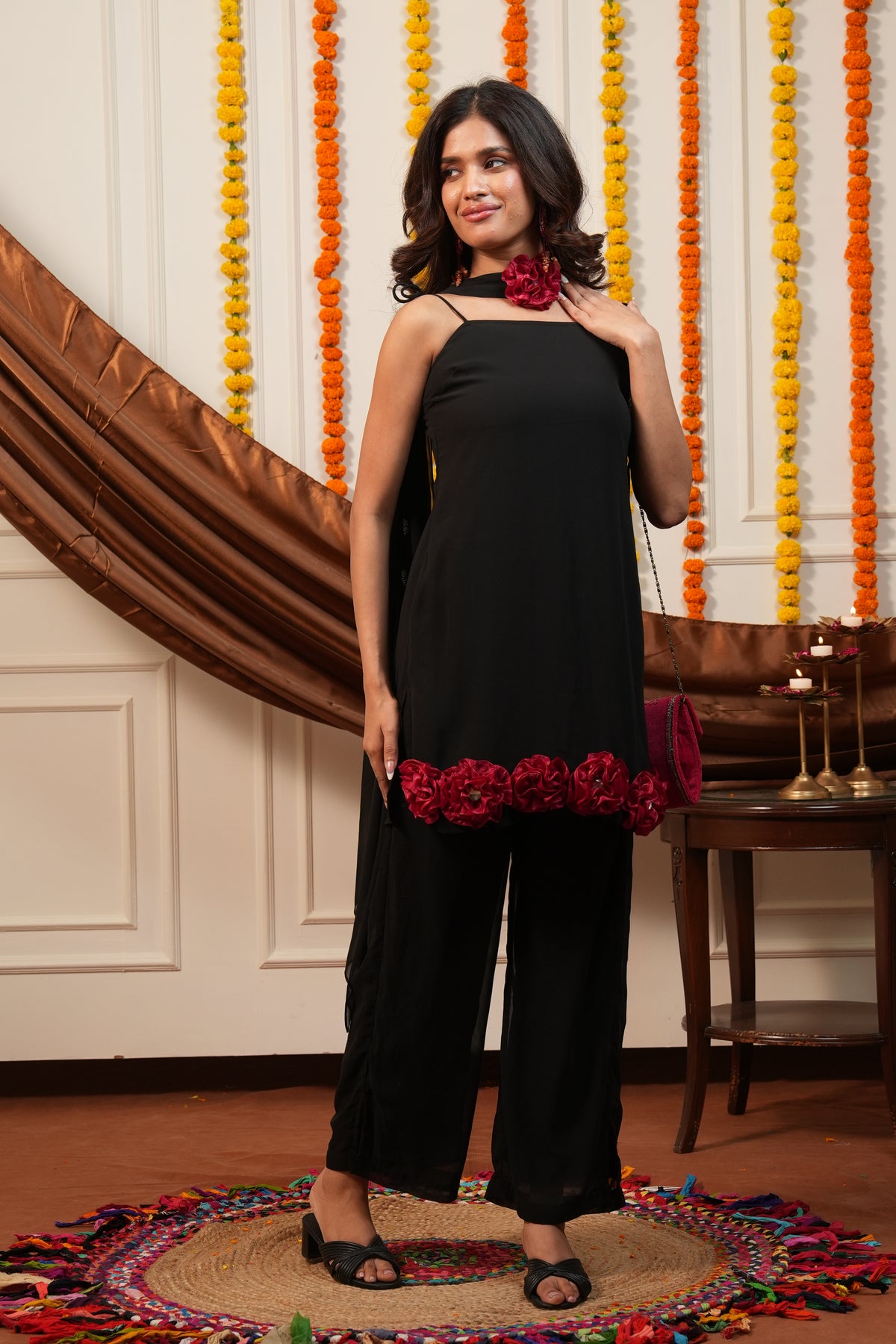 Gulabo Black Rose Applique Kurti Pant Set