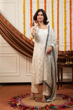 Ivory Sparkle Off-White Viscose Lurex Collared Kurta Set with Straight Pants & Dupatta