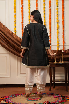 Women Black Ethnic Kurta Set with Gota Lace Detailing