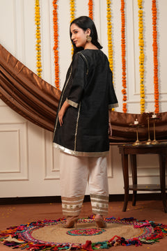 Women Black Ethnic Kurta Set with Gota Lace Detailing