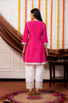 Women Fuchsia Pink Dupion Silk Kurta with Off-White Farsi Salwar Set
