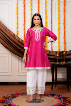 Women Fuchsia Pink Dupion Silk Kurta with Off-White Farsi Salwar Set