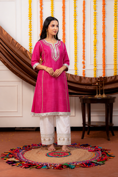 Women Fuchsia Pink Dupion Silk Kurta with Off-White Farsi Salwar Set